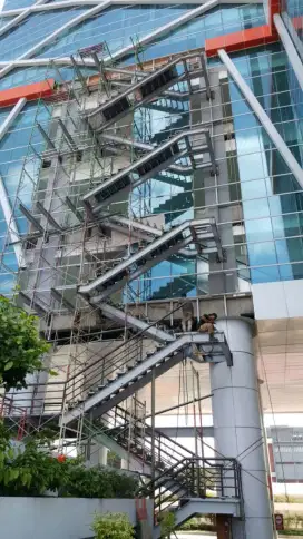 Terima bangun rumah/gudang/ruko/kanopi/interior/struktur baja dll