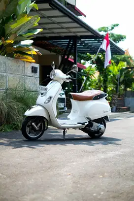 PAGGIO VESPA LX 150 2VIE 2011 MURAHH BANGETT