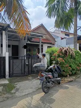 Disewakan Cepat Murah Rumah Bagus Luas SHM di Pamulang