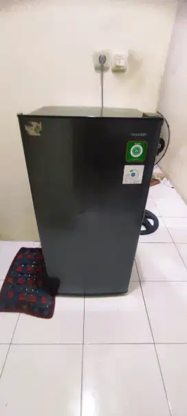 Kulkas 1 pintu sharp