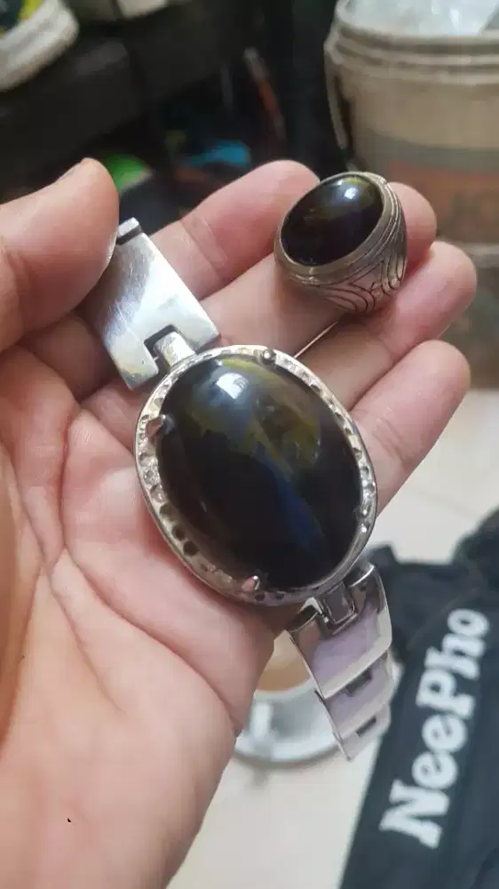 batu akik yaman hitam senteran merah