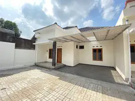 Peluang Langka! Rumah Siap Huni di Sleman, Lokasi Strategis - SHM IMB