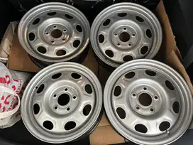 Velg kaleng taruna
