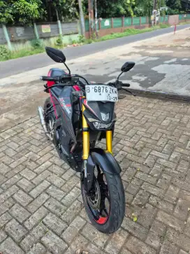 Dijual Yamaha xabre tahun 2016 pajak hidup