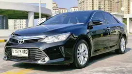 Toyota Camry V 2.5 2017 hitam