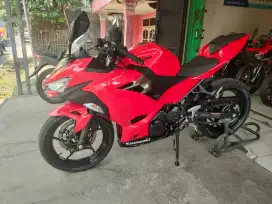 Kawasaki ninja 250cc km 3rb perak