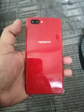 Oppo A3s 2/32 gb