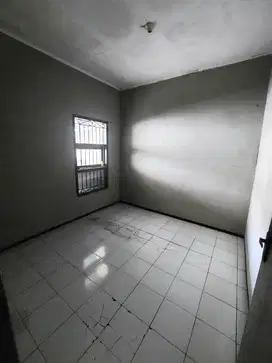 Dijual Ruko Mainroad Ciroyom 3 Lantai