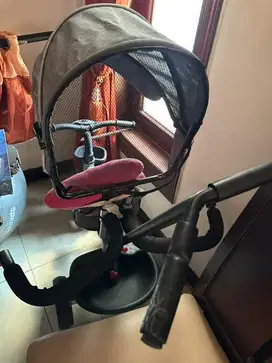 Sepeda anak dorong bekas