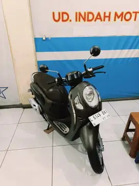 SCOOPY ESP STYLISH PRESTIGE KEYLLES 2023