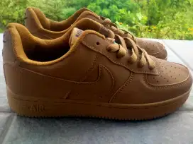 Nike Air Force 1 sz 38