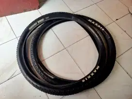 Ban sepeda MTB MAXXIS Ardent Race,27.5,Mulus,Kembang tebal,Siap pakai