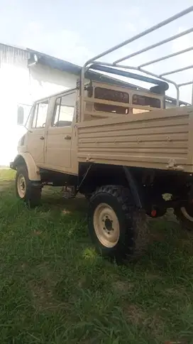 UNIMOG Double Cabin