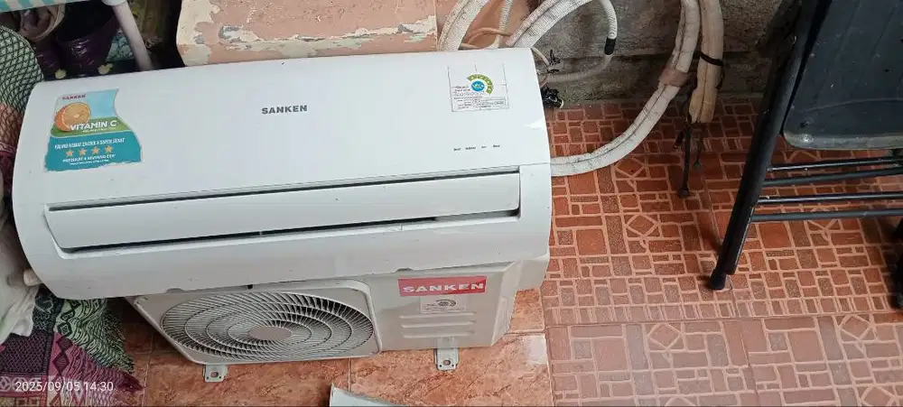 Di jual AC 1/2pk