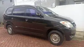 Daihatsu Xenia 2010 Bensin