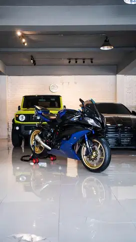 Yamaha r6 blue 2014