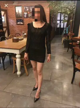 Dress hitam wanita
