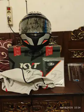 Helm KYT TT Course Size L Fullset Like New