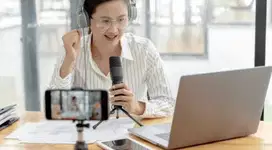 Dibutuhkan host live online shop