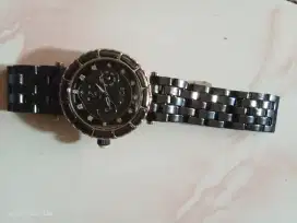 Jam tangan wanita