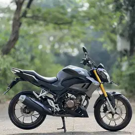 HONDA NEW CB 150R BLACK 2022 KM LOW PAJAK PANJANG LIKE NEW