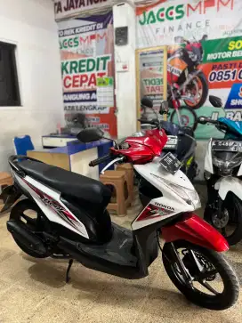 HONDA BEAT 2016 SAS MOTOR JL. BARATAJAYA 19 NO 5