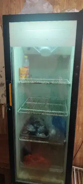Jual Showcase bekas
