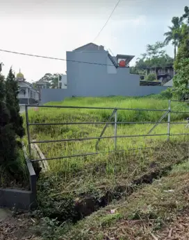 Tanah SHM Banyumanik Tepi Jalan Raya Dekat KODAM