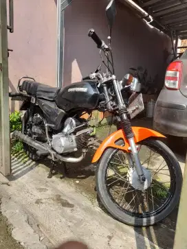 Suzuki A100 tahun 1993 Plat D Bdg Pajak ON Ss lkp