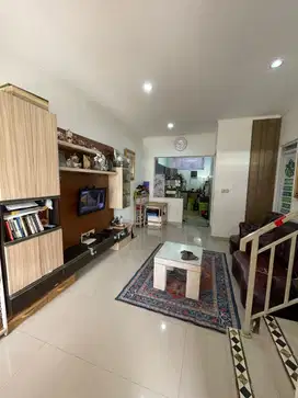 Rumah Minimalis Modern 2 Lantai Siap Huni Di Arcamanik Cisaranten