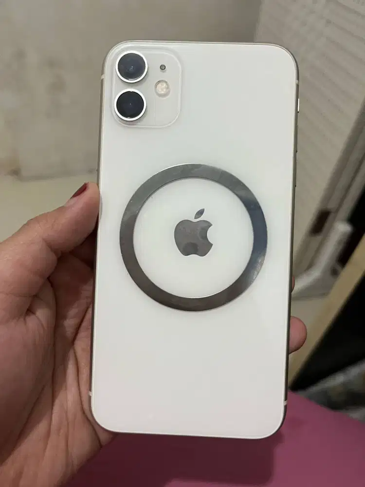 iphone 11 64gb putih ibox