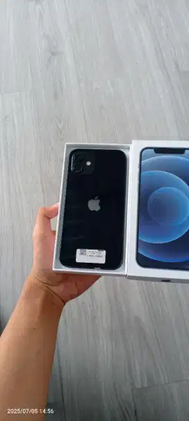 IPhone 12 64gb warna Hitam