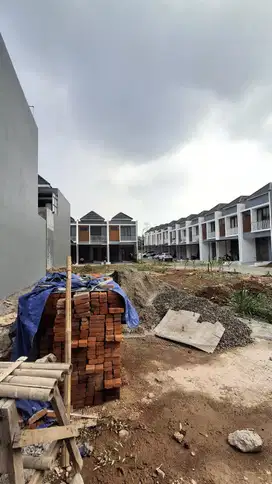 Rumah siap huni selangkah ke toll pamulang