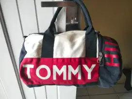 Tas Tommy Hilfiger