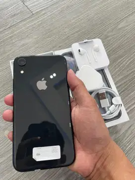 iphone xr 256gb warna black