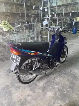 Yamaha f1zr 1999 Sporty Original Antik
