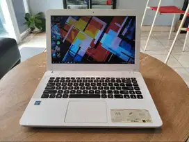 Laptop bekas Asus Vivobook X441MA Intel Celeron N4000 RAM 8GB SSD 128