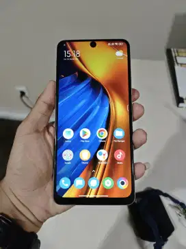 Poco F4 8/256 silver . Fullset