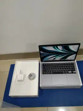 MacBook Air m1 2020  Fullset 8/256