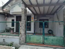 Disewakan Rumah Nyaman dan Strategis