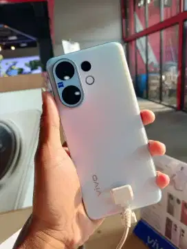 VIVO V60 5G Purple, Blue & Grey