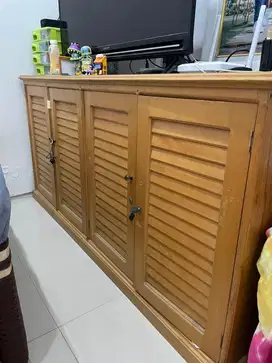 Dijual lemari kayu