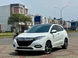 KM 36ribu GRESS Honda HRV Prestige 1.8 AT Matic 2019