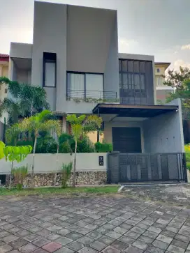RUMAH MEWAH BARU CANDI GOLF SEMARANG KOTA