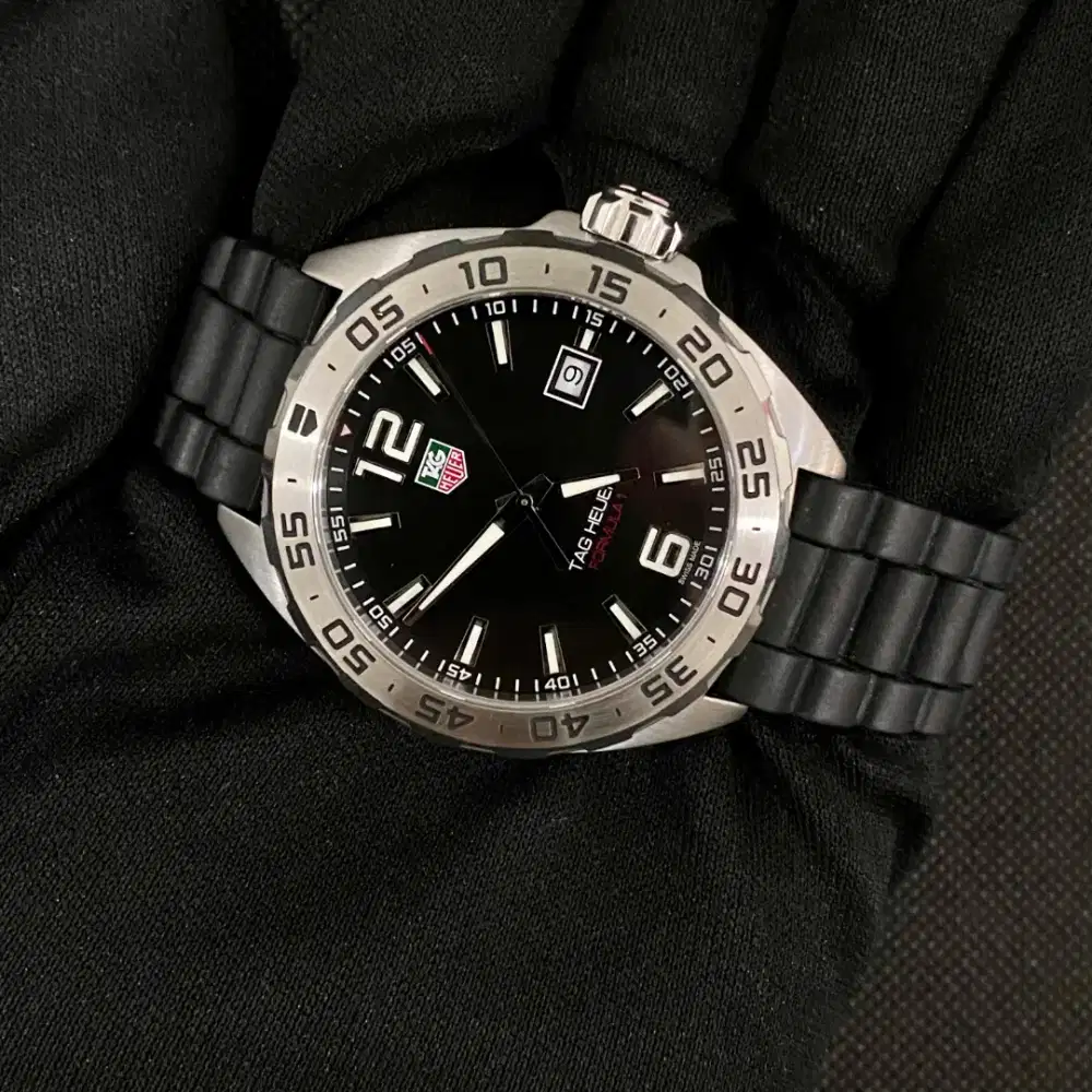 [For Sale] TAG Heuer Formula 1 Quartz WAZ1112 41mm like new 2024