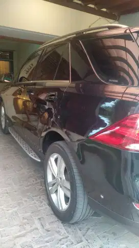 JUAL CEPAT Mercedes-Benz GLE400 AT 2016