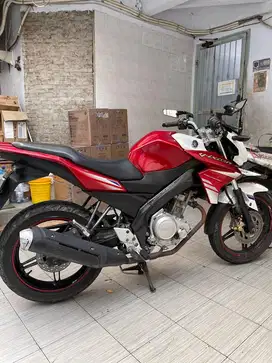 VIXION RASA BARU 2015 JARANG DIPAKAI