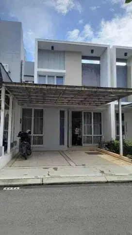 Rumah 2 Lantai Semi Furnished di Cluster Yarra, JGC, Cakung