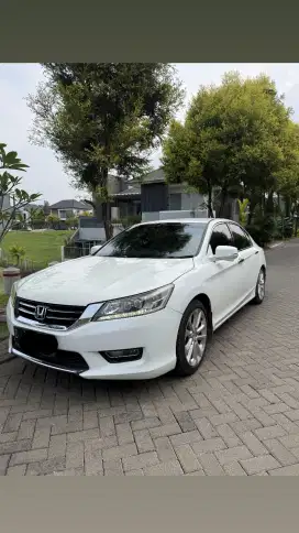 Honda Accord 2013 Bensin