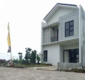 Hunian Asri Nuansa Villa View Cantik dekat Kota Baru Parahyangan